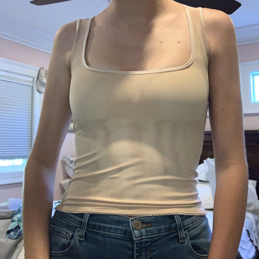 mesh layering top